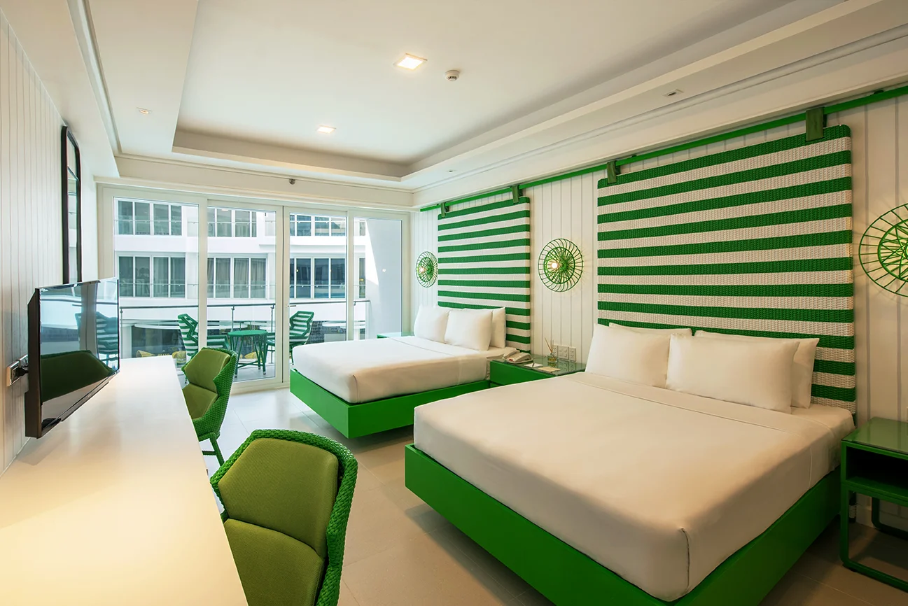 PREMIER ROOM